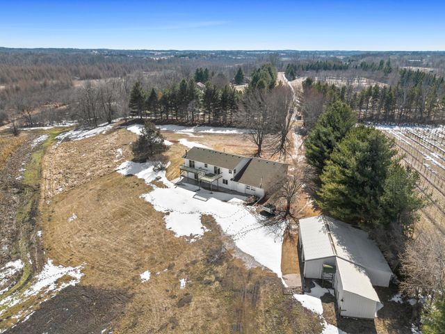 18335 Imperial Avenue N, Forest Lake, MN 55025