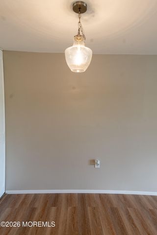 106C Edinburgh Lane, Lakewood, NJ 08701