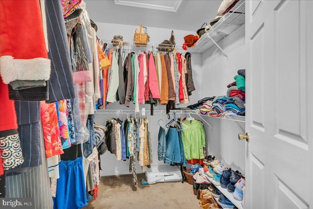 58 MEADOW CIR, Mays Landing, NJ 08330