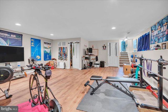 58 MEADOW CIR, Mays Landing, NJ 08330