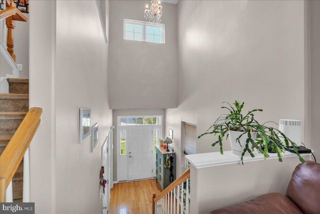 58 MEADOW CIR, Mays Landing, NJ 08330