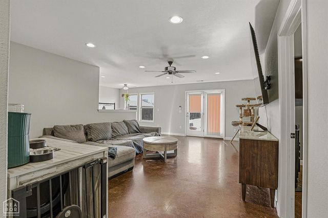 111 Cameron Avenue, Brookland, AR 72417