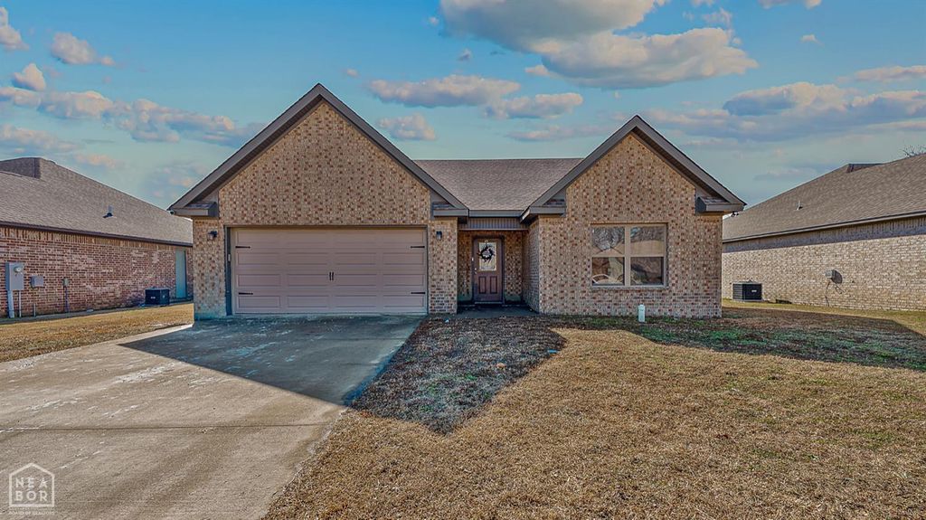 111 Cameron Avenue, Brookland, AR 72417