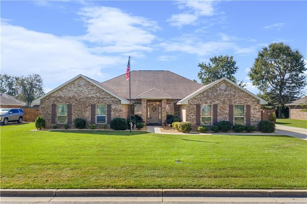 732 Edinburgh Avenue, Foley, AL 36535 — exterior