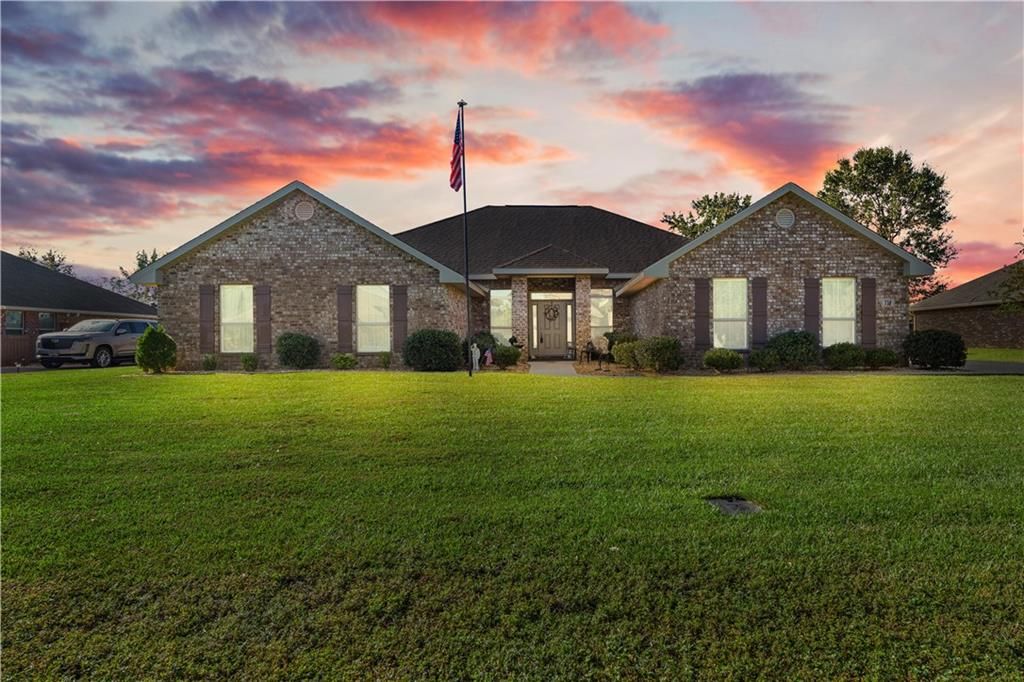 732 Edinburgh Avenue, Foley, AL 36535 — photo 2