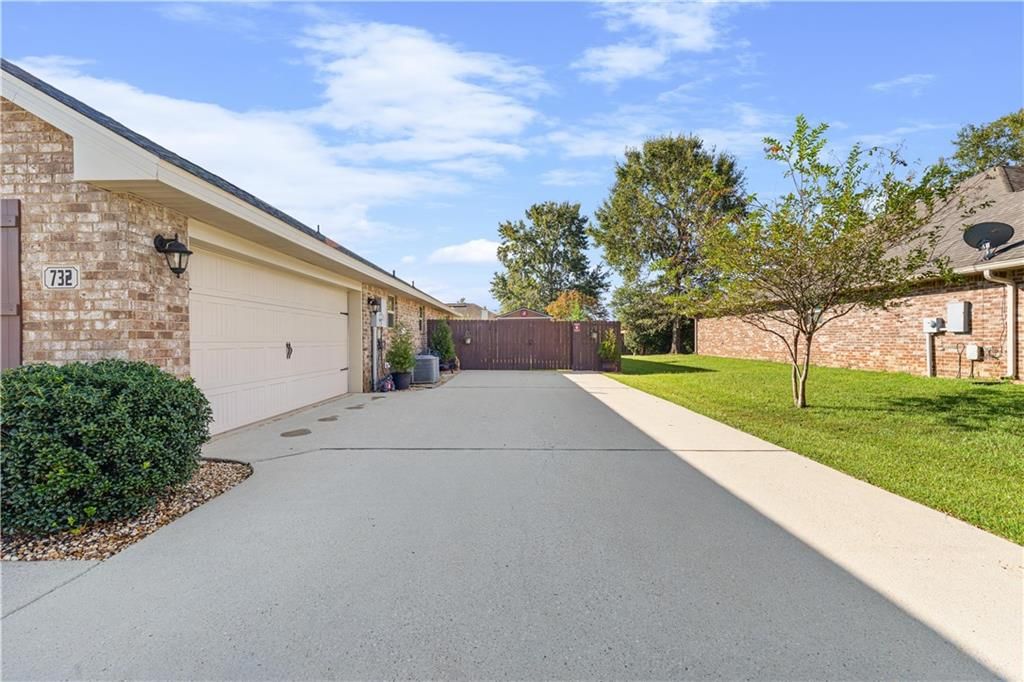 732 Edinburgh Avenue, Foley, AL 36535 — photo 4