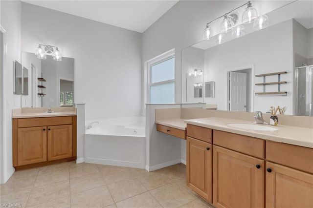 2642 Orange Grove TRL, Naples, FL 34120