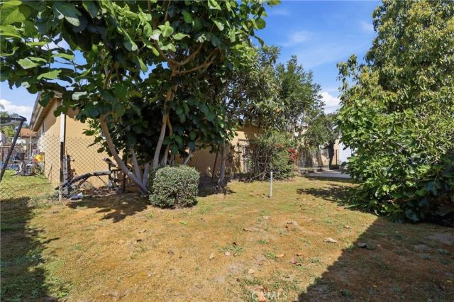 2016 248th Street, Lomita, CA 90717