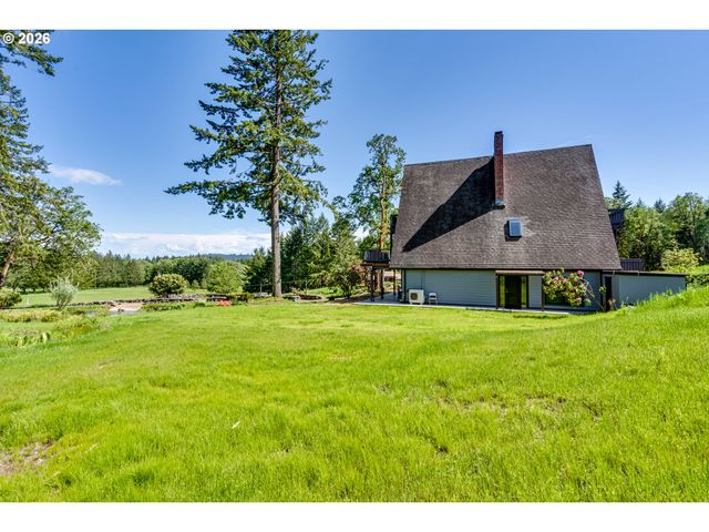 23681 SUTTLE Rd, Veneta, OR 97487