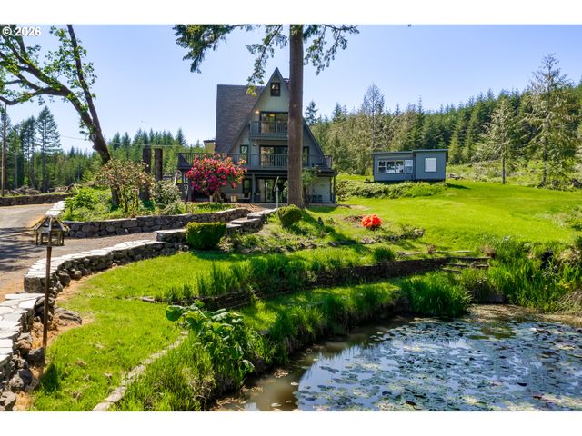 23681 SUTTLE Rd, Veneta, OR 97487