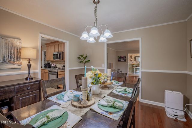 516 Bramblewood Drive, Mount Carmel, TN 37645