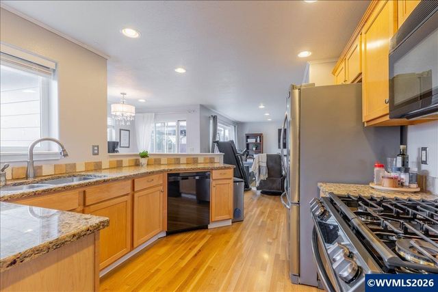 3142 SE 27th Av, Albany, OR 97322