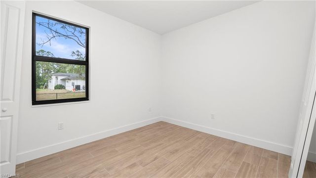 2737 48th AVE NE, Naples, FL 34120