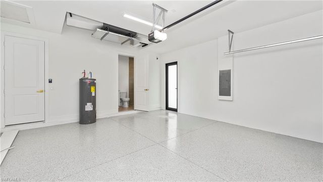 2737 48th AVE NE, Naples, FL 34120