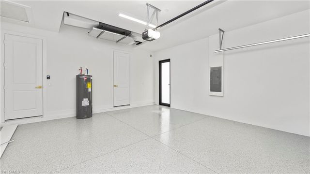 2737 48th AVE NE, Naples, FL 34120