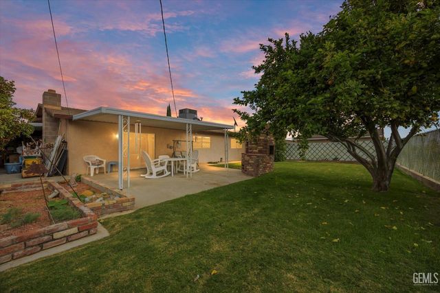 217 Suzanne Lane, Taft, CA 93268