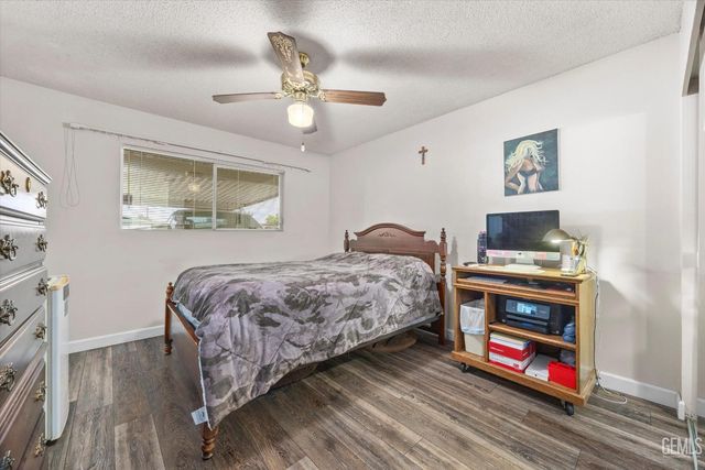 217 Suzanne Lane, Taft, CA 93268