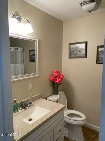 12 Concord Drive, Saratoga Springs, NY 12866