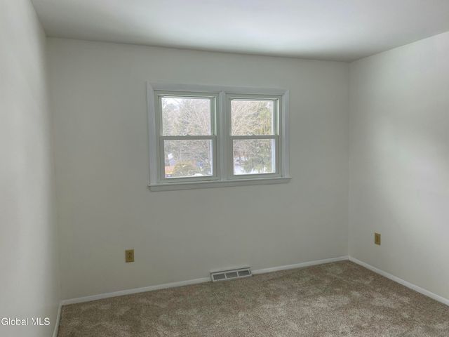 12 Concord Drive, Saratoga Springs, NY 12866