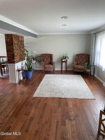 12 Concord Drive, Saratoga Springs, NY 12866