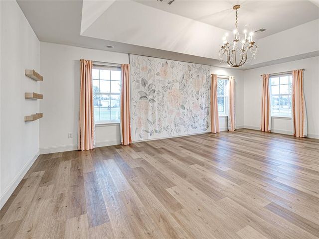 12724 N Torre Pines Lane, Yukon, OK 73099