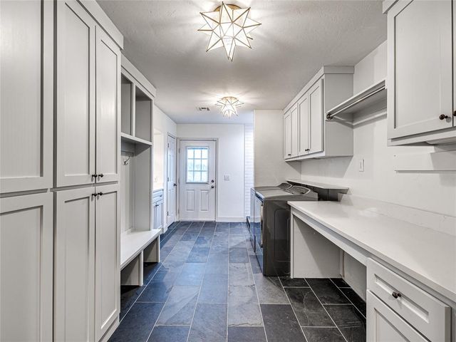 12724 N Torre Pines Lane, Yukon, OK 73099