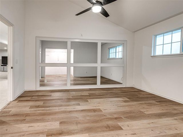 12724 N Torre Pines Lane, Yukon, OK 73099