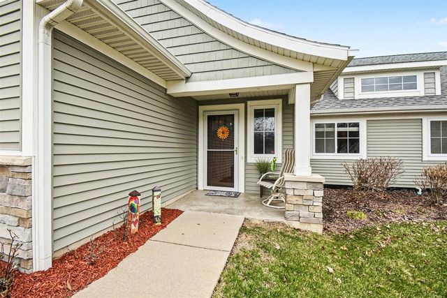 3379 Stormy Creek Drive, Grand Rapids, MI 49512