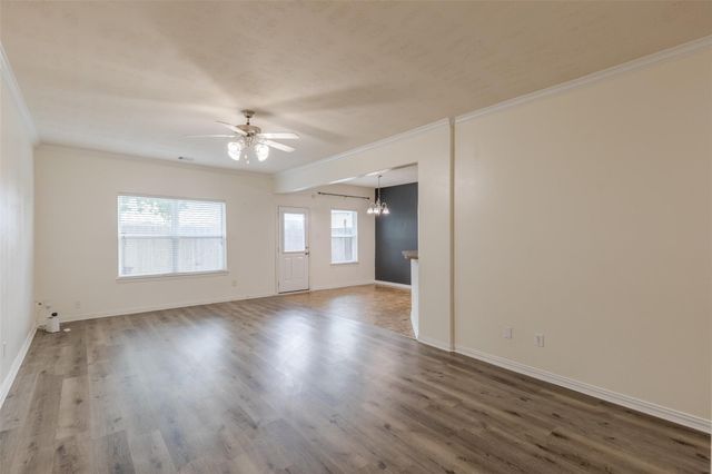 11527 Champions Green Drive, Houston, TX 77066
