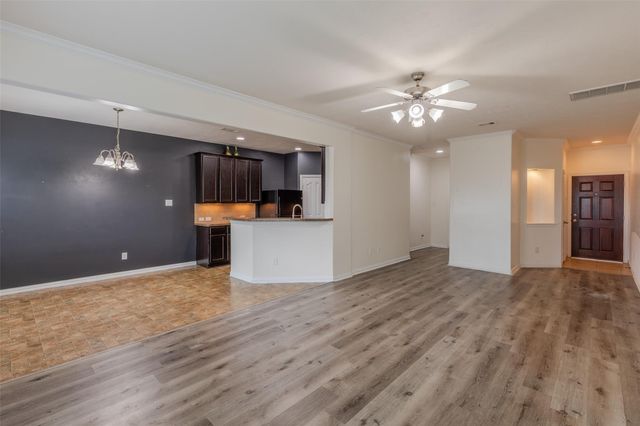 11527 Champions Green Drive, Houston, TX 77066