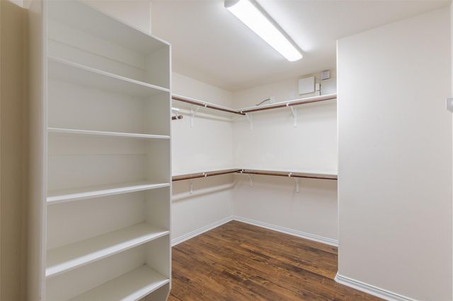 11527 Champions Green Drive, Houston, TX 77066