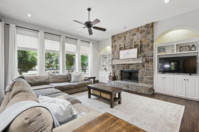 2204 Chipping Campden Road, Denton, TX 76226