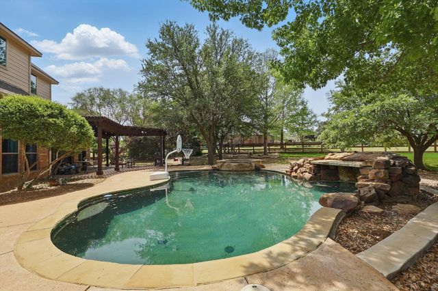2204 Chipping Campden Road, Denton, TX 76226