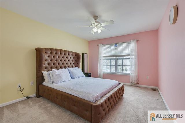 37 E Burgess Drive 37, Piscataway, NJ 08854