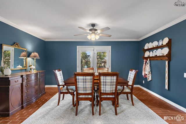 1570 SINGLETON AVENUE, Wichita Falls, TX 76302