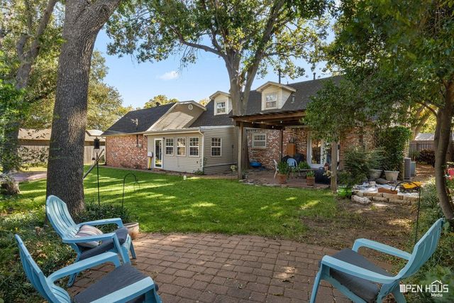 1570 SINGLETON AVENUE, Wichita Falls, TX 76302