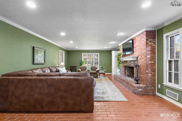 1570 SINGLETON AVENUE, Wichita Falls, TX 76302