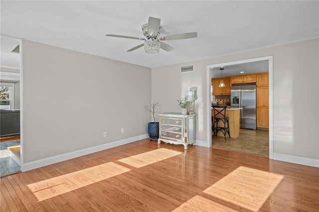 25 Janet Drive, Cranston, RI 02921