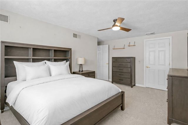 25 Janet Drive, Cranston, RI 02921