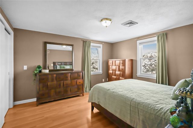 25 Janet Drive, Cranston, RI 02921