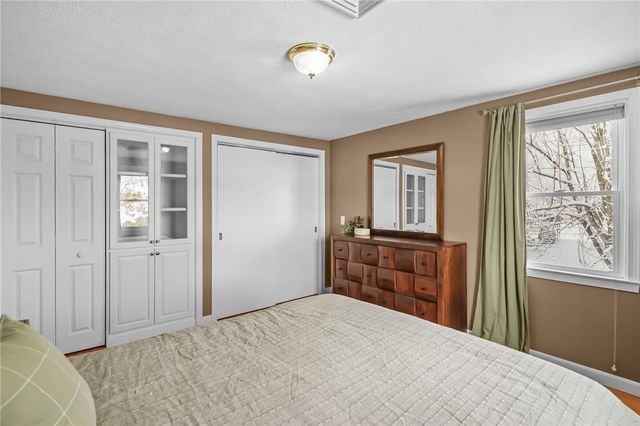 25 Janet Drive, Cranston, RI 02921