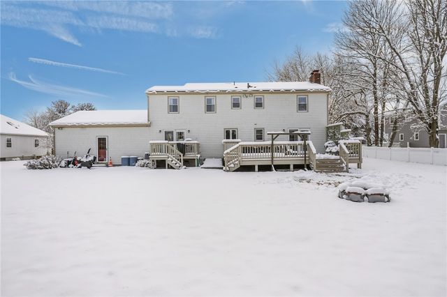 25 Janet Drive, Cranston, RI 02921