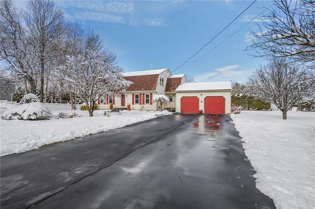 25 Janet Drive, Cranston, RI 02921
