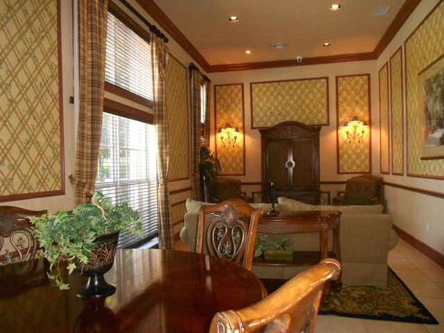 300 Scotia Drive 203, Hypoluxo, FL 33462