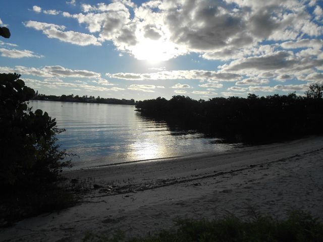 300 Scotia Drive 203, Hypoluxo, FL 33462