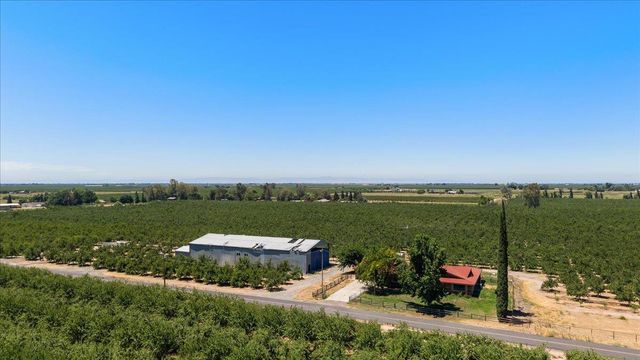 5737 Crow Rd, Oakdale, CA 95361