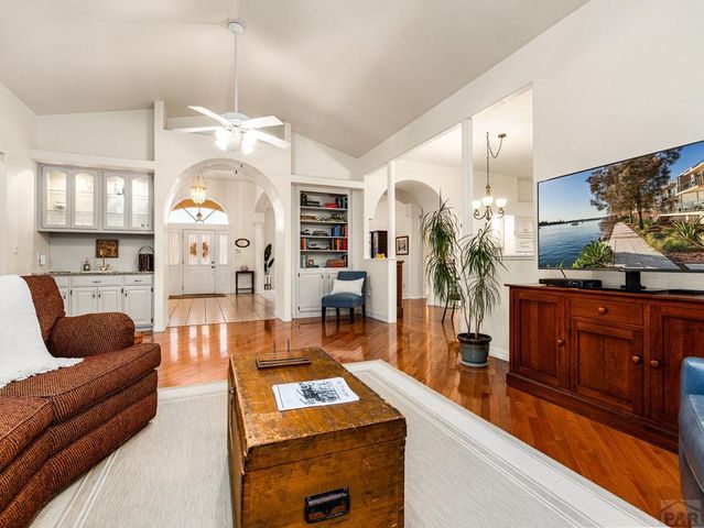 210 Bridle Trail, Pueblo, CO 81005