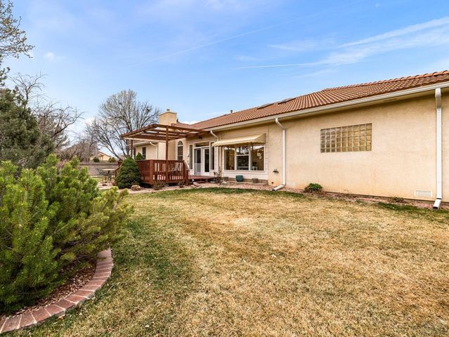 210 Bridle Trail, Pueblo, CO 81005