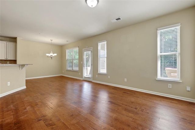 3398 Castleberry Village Circle, Cumming, GA 30040