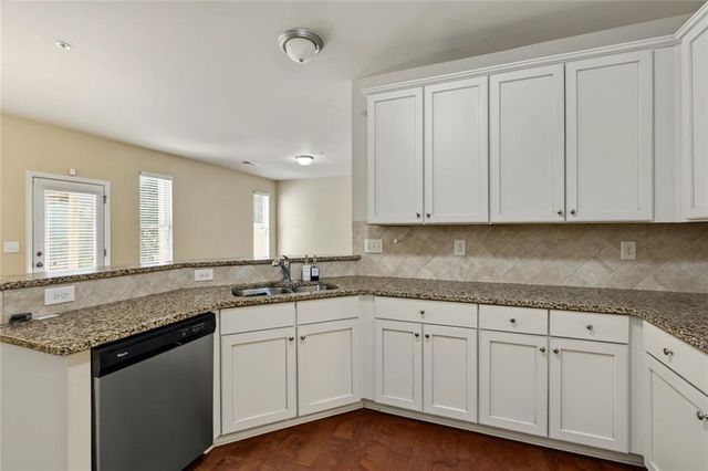 3398 Castleberry Village Circle, Cumming, GA 30040